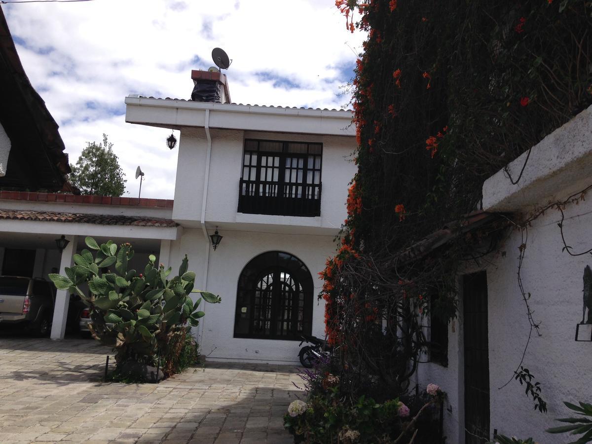 Mansion Samzara Hosteleria Sangolquí Exterior foto